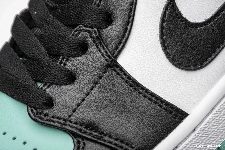 Toe Emerald Low 1  Jordan 553558-117 0920
